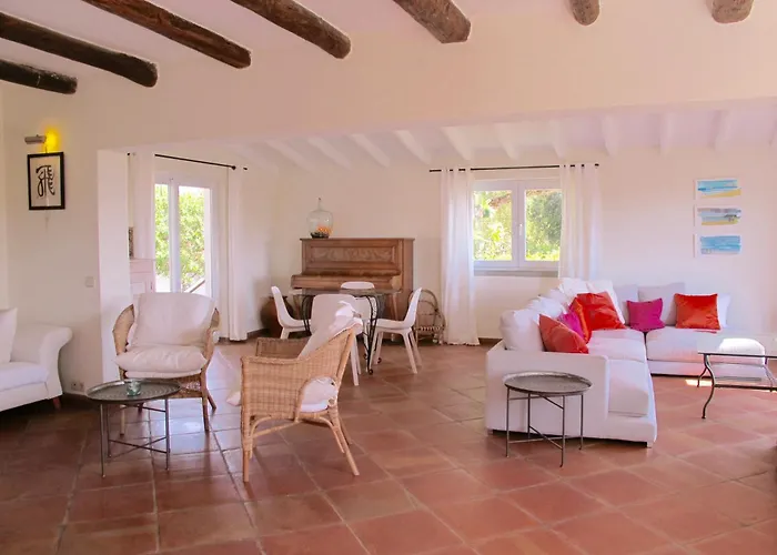 Seaya Villas